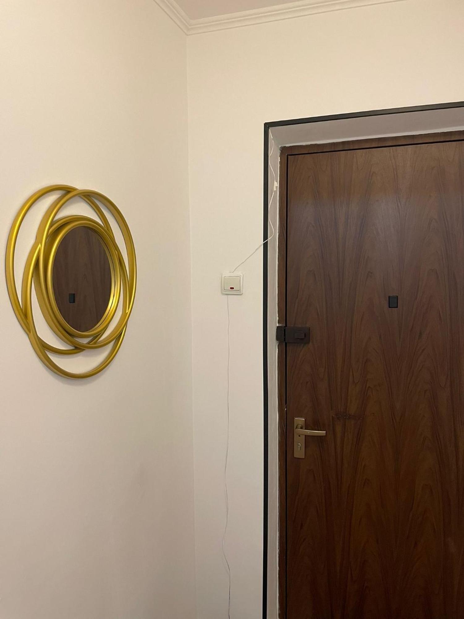 Emm Apartament - 100M Parc Si Metrou Tinererului Bucureşti Exterior foto